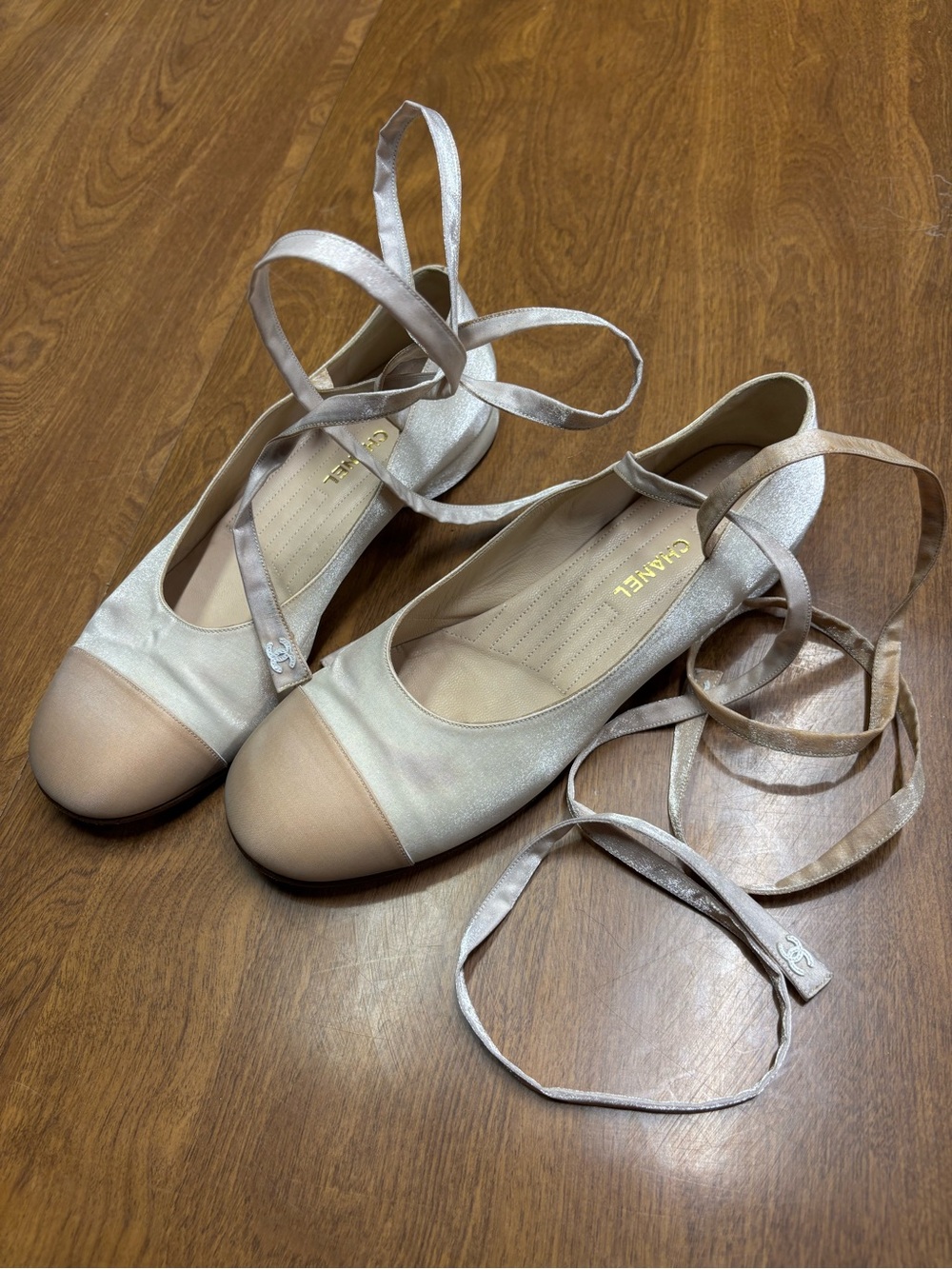 CHANEL RARE Vintage White Silk Ballerina lace-up flats | size 39